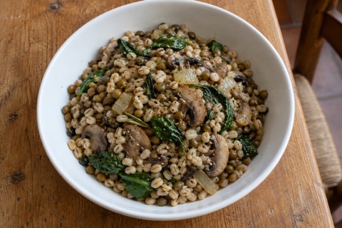 Barley with lentils and mushrooms