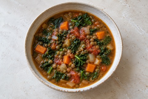 Lentil, kale and tomato soup