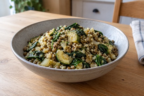 Quinoa with lentils and courgettes